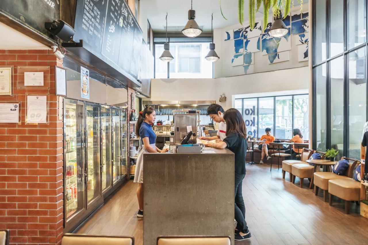Kokotel Bangkok Surawong Kültér fotó